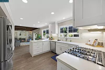 11698 Serra Ct, Dublin, CA 94568 - Photo 10