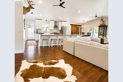 5945 Clements Pl, Valley Springs, CA 95252 - Photo 2