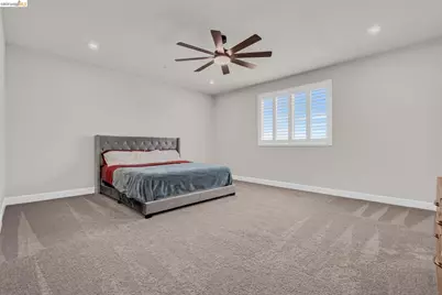1553 Base Ct, Dixon, CA 95620 - Photo 32