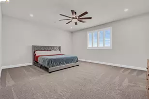 1553 Base Ct, Dixon, CA 95620 - Photo 32