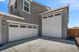 1553 Base Ct, Dixon, CA 95620 - Photo 4