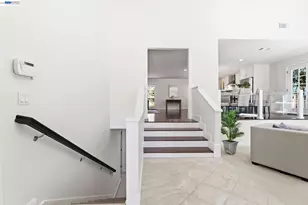 3981 Blue Gum Dr, San Jose, CA 95127 - Photo 14