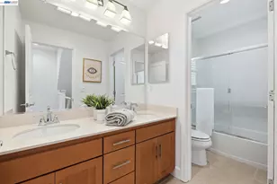 8553 Schooner Way, Newark, CA 94560 - Photo 18
