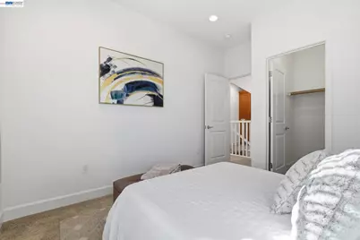 8553 Schooner Way, Newark, CA 94560 - Photo 14