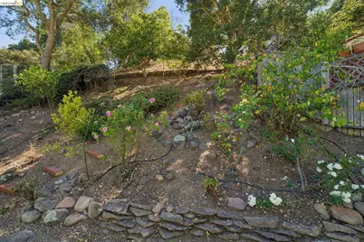 7811 Potrero Ave, El Cerrito, CA 94530 - Photo 34