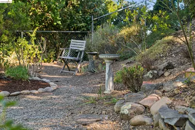7811 Potrero Ave, El Cerrito, CA 94530 - Photo 32