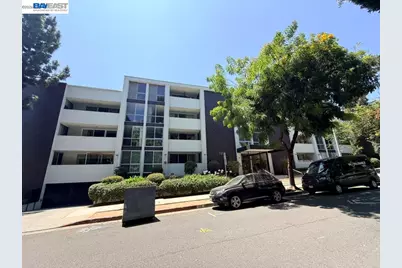 1015 Kings Rd #309, West Hollywood, CA 90069 - Photo 18