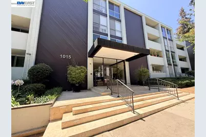 1015 Kings Rd #309, West Hollywood, CA 90069 - Photo 2