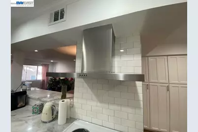1015 Kings Rd #309, West Hollywood, CA 90069 - Photo 20