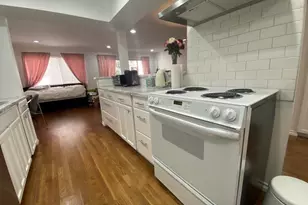 1015 Kings Rd, West Hollywood, CA 90069 - Photo 24