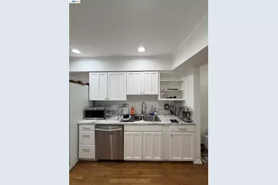 1015 Kings Rd #309, West Hollywood, CA 90069 - Photo 6