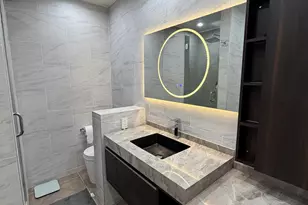 1015 Kings Rd, West Hollywood, CA 90069 - Photo 10