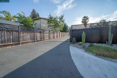 64 Morello Ave, Martinez, CA 94553 - Photo 38