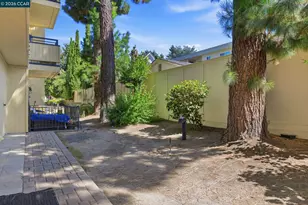 324 Catalpa St, San Mateo, CA 94401 - Photo 26