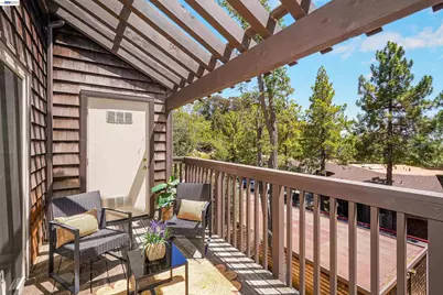 5370 Briar Ridge Drive, Castro Valley, CA 94552 - Photo 14