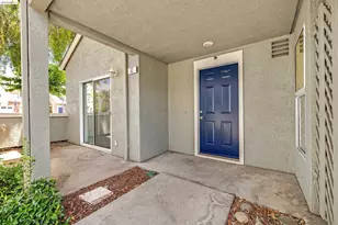 63 Trestle Dr, Hayward, CA 94544 - Photo 4