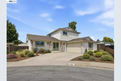 34390 Thornhill Ct., Fremont, CA 94555 - Photo 1