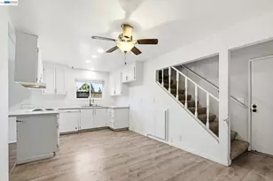 34390 Thornhill Ct, Fremont, CA 94555 - Photo 10