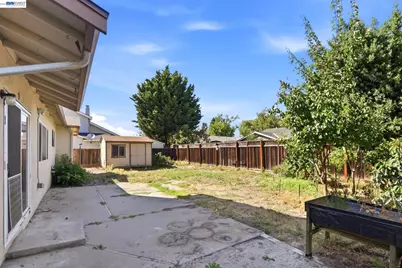 34390 Thornhill Ct., Fremont, CA 94555 - Photo 26