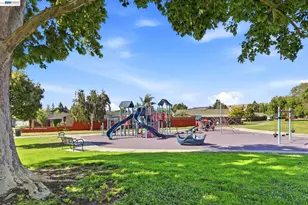 34390 Thornhill Ct, Fremont, CA 94555 - Photo 30