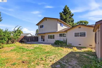 34390 Thornhill Ct., Fremont, CA 94555 - Photo 28