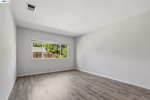 34390 Thornhill Ct, Fremont, CA 94555 - Photo 16