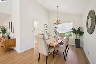 3276 Melanie Cir, Pleasanton, CA 94588 - Photo 12