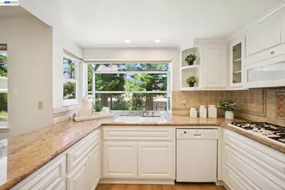 3276 Melanie Cir, Pleasanton, CA 94588 - Photo 16