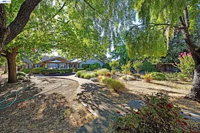 2058 Pulsar Avenue, Livermore, CA 94550 - Photo 36