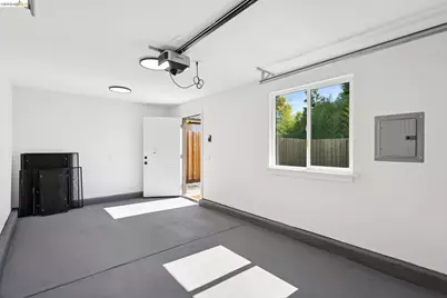 920 Page St, Berkeley, CA 94710 - Photo 48