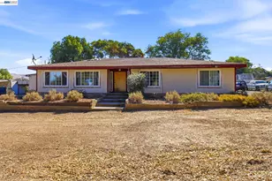 5940 Victoria Ln, Livermore, CA 94550 - Photo 2