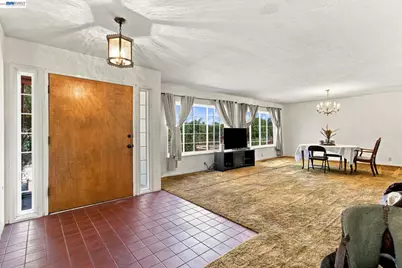 5940 Victoria Ln, Livermore, CA 94550 - Photo 18