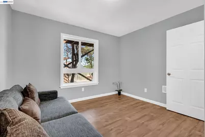 1430 Silliman St, San Francisco, CA 94134 - Photo 28