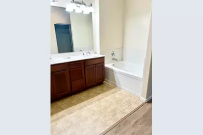 1056 Martin Luther King Dr., Hayward, CA 94541 - Photo 26