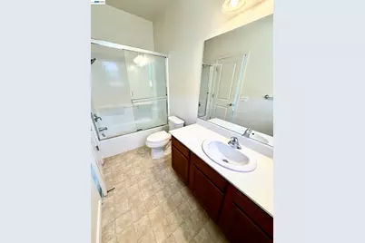 1056 Martin Luther King Dr., Hayward, CA 94541 - Photo 22