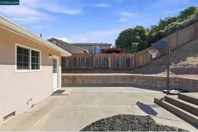 2358 Galway Rd, San Pablo, CA 94806 - Photo 26