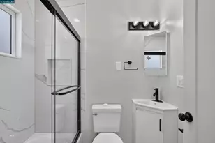 1910 Encima Dr, Concord, CA 94519 - Photo 34