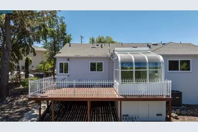 1910 Encima Dr, Concord, CA 94519 - Photo 56