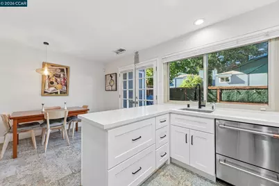 1284 Honey Trl, Walnut Creek, CA 94597 - Photo 16