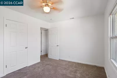 162 Riverview Dr, Pittsburg, CA 94565 - Photo 16