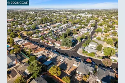 162 Riverview Dr, Pittsburg, CA 94565 - Photo 30