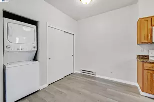 135 Bayside Ct, Richmond, CA 94804 - Photo 14