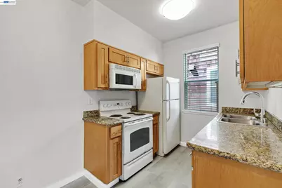 135 Bayside Ct, Richmond, CA 94804 - Photo 20