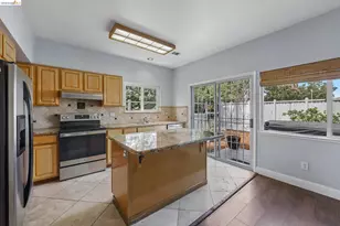 807 Myrtle St, Oakland, CA 94607 - Photo 14
