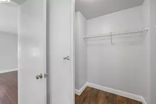 807 Myrtle St, Oakland, CA 94607 - Photo 28
