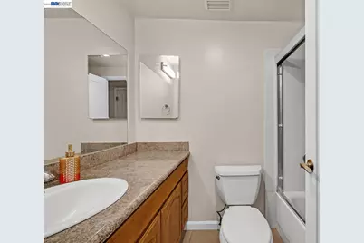 38081 Davy Ct, Fremont, CA 94536 - Photo 28