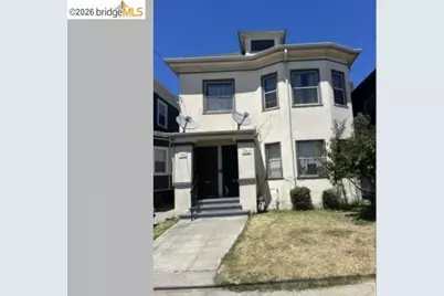734 39th St, Oakland, CA 94609 - Photo 1