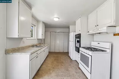373 Sawyer St, Vallejo, CA 94589 - Photo 8
