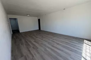 5250 Standish Rd, Sacramento, CA 95820 - Photo 28