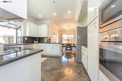 5125 Rose Way, Union City, CA 94587 - Photo 14